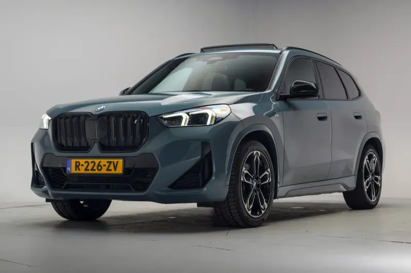 BMW iX1 (2022)