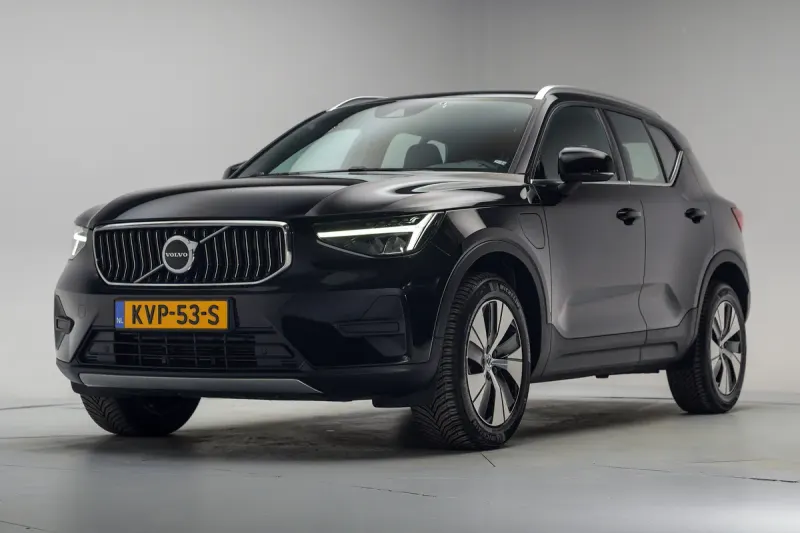 Volvo XC40 (2022)