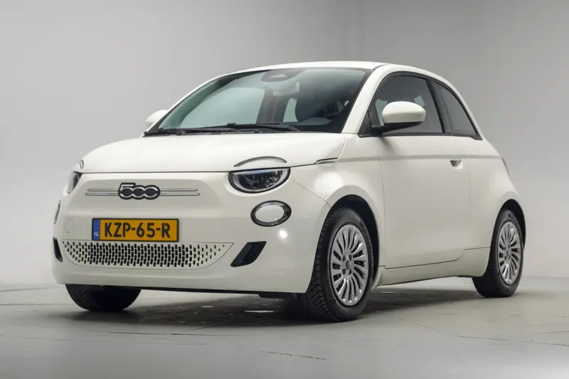 Fiat 500e (2023)