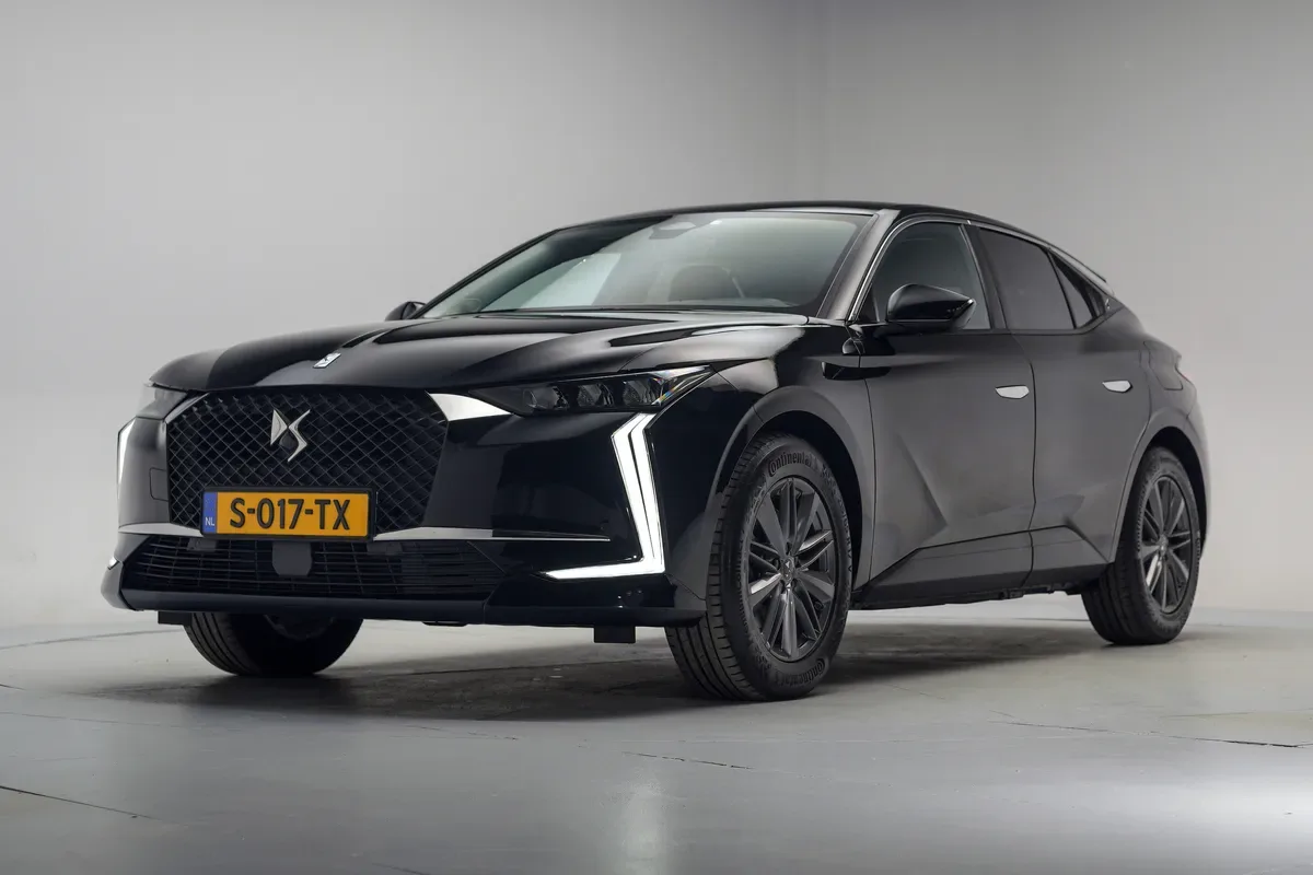DS 4 (2023) — foto 1