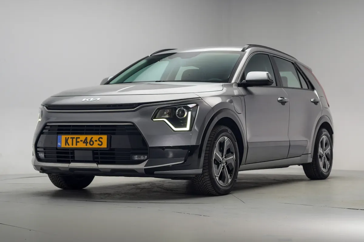 Kia Niro (2023) — foto 1