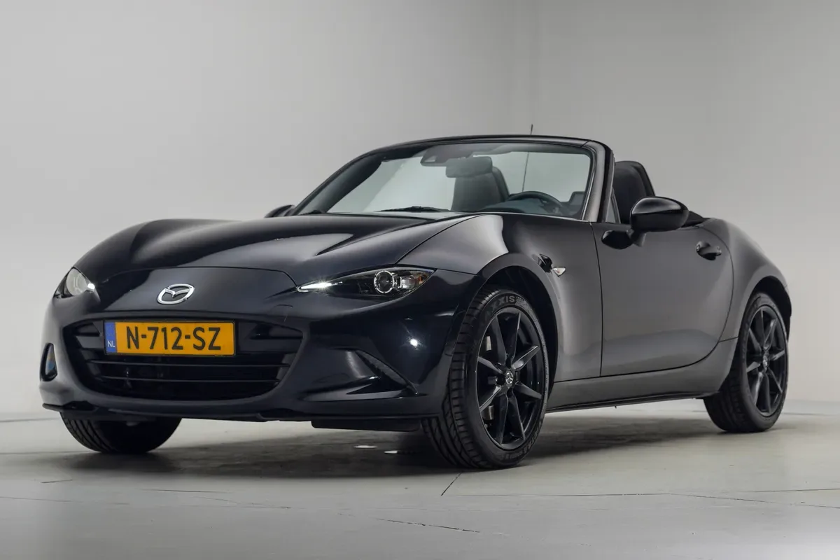 Mazda MX-5 (2017) — foto 1