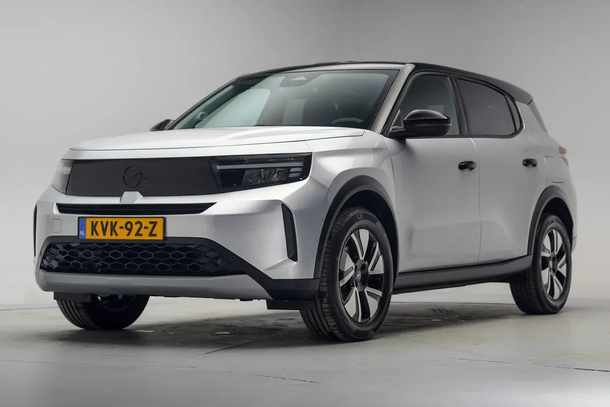 Opel Frontera (2025) — foto 1