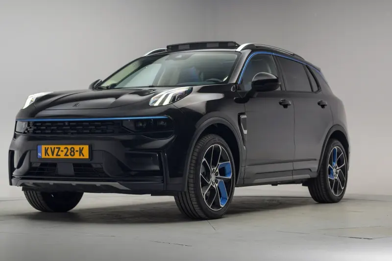 Lynk & Co 01 (2022)