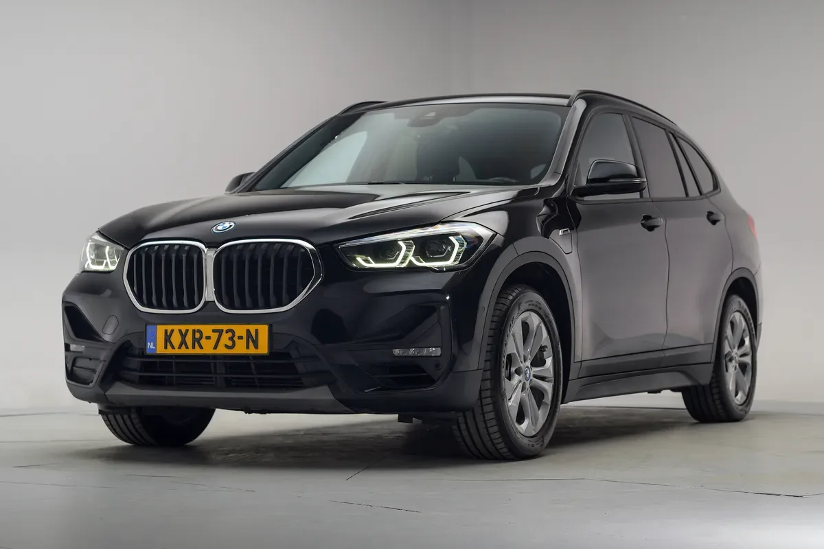 BMW X1 (2022) — foto 1