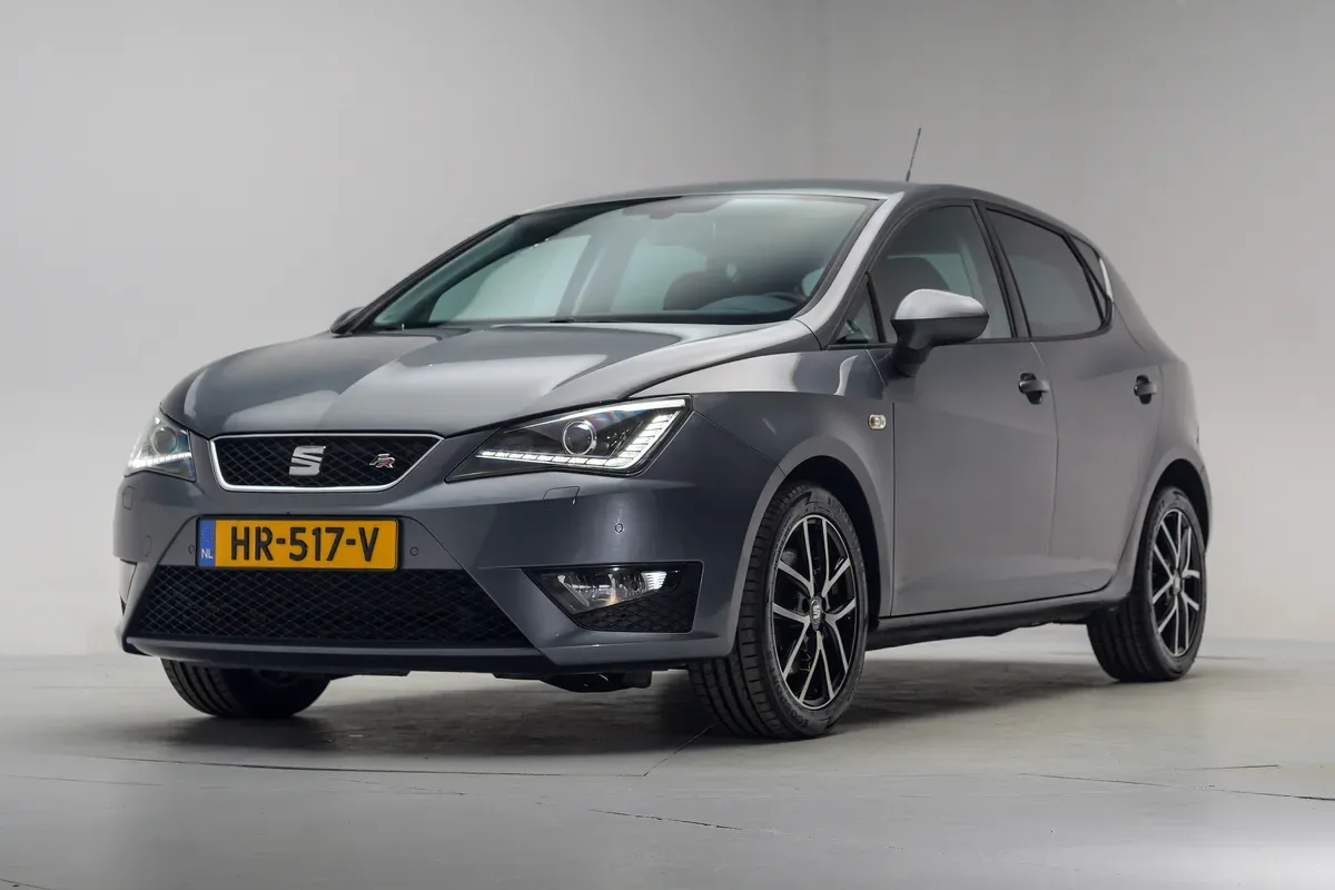SEAT Ibiza (2015) — foto 1