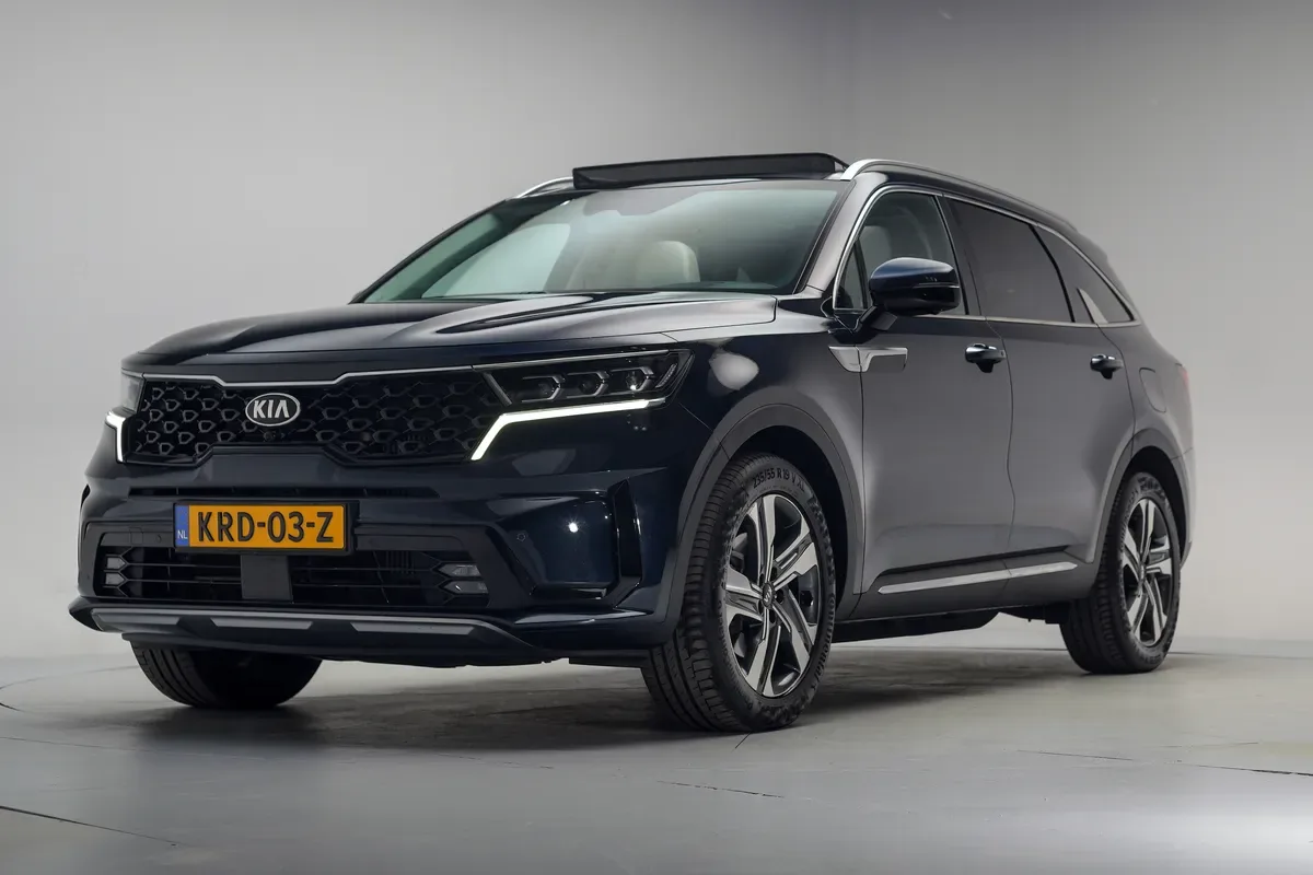 Kia Sorento (2021) — foto 1