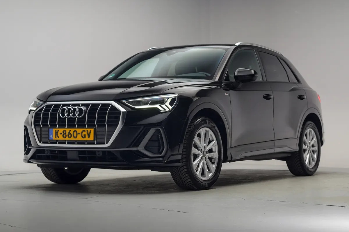 Audi Q3 (2019) — foto 1