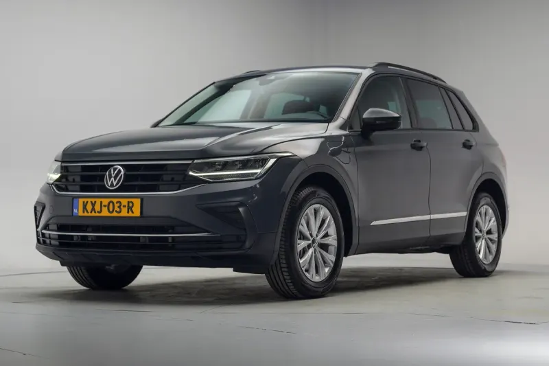 Volkswagen Tiguan (2021)