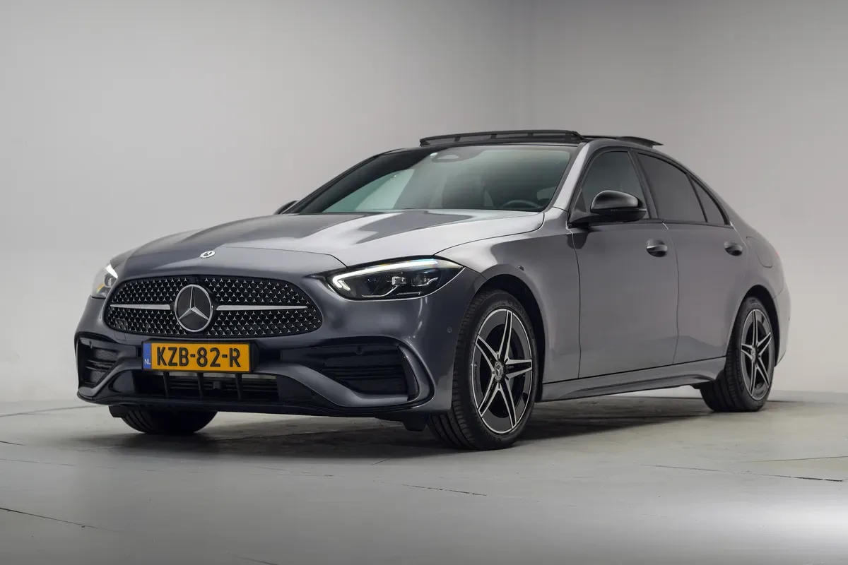Mercedes-Benz C-Klasse (2023) — foto 1