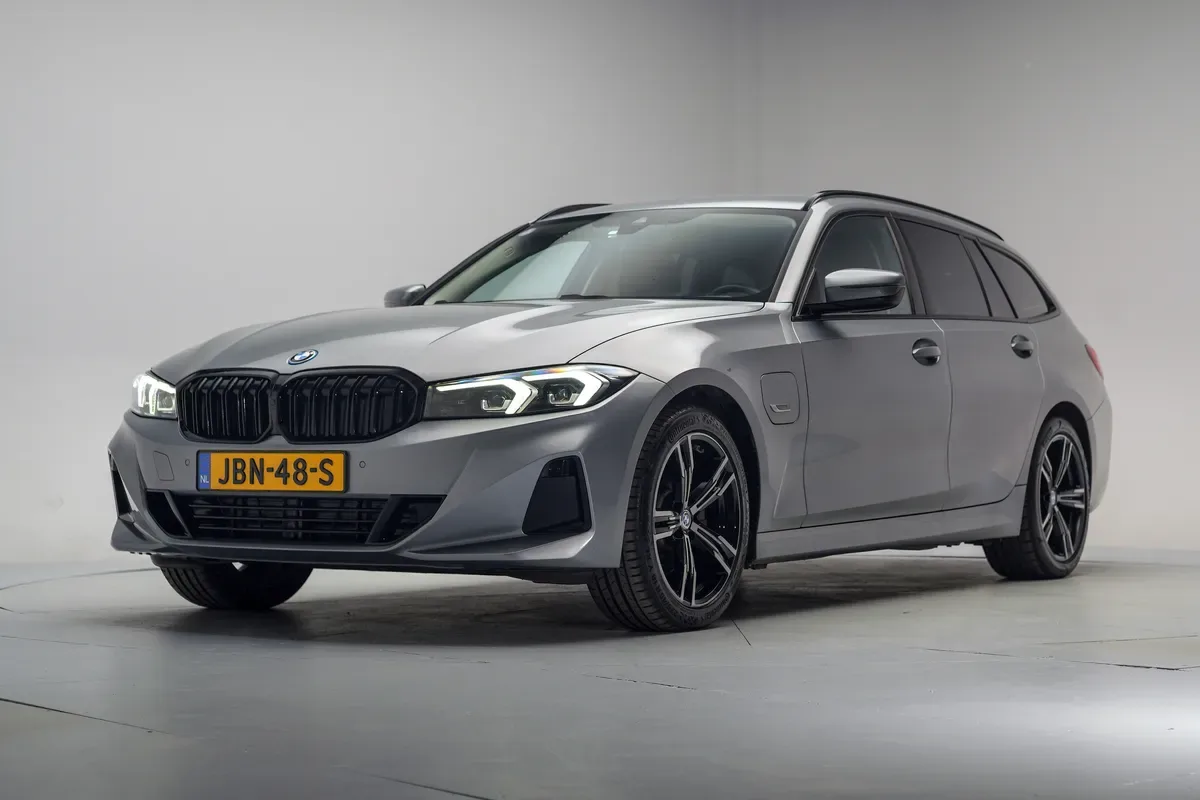 BMW 3-Serie (2023) — foto 1
