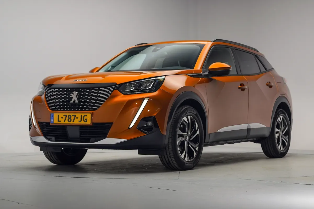 Peugeot 2008 (2021) — foto 1