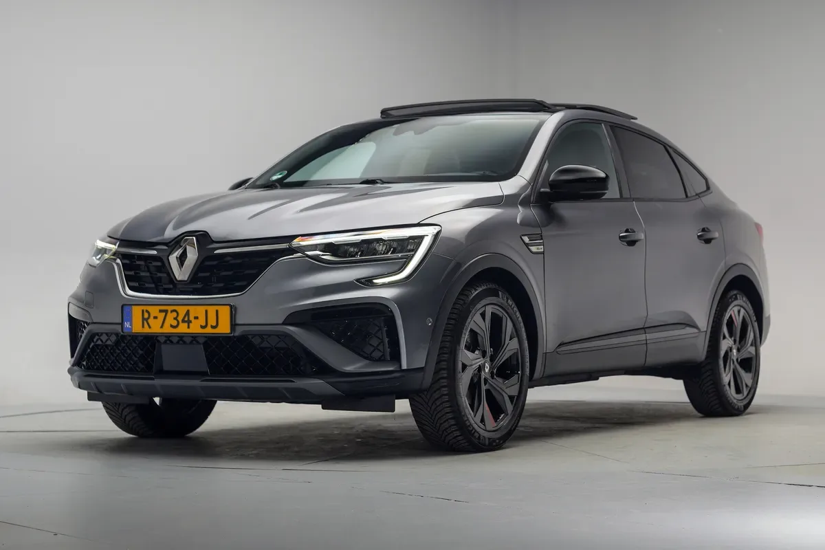 Renault Arkana (2022) — foto 1