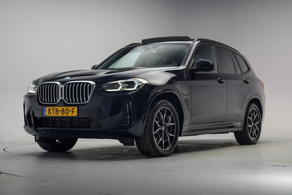 BMW X3 (2022) — foto 1