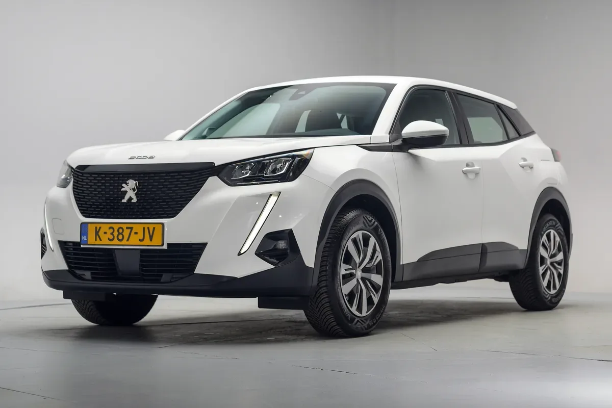 Peugeot 2008 (2021) — foto 1