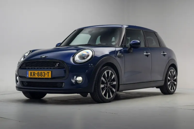 MINI Cooper (2015)