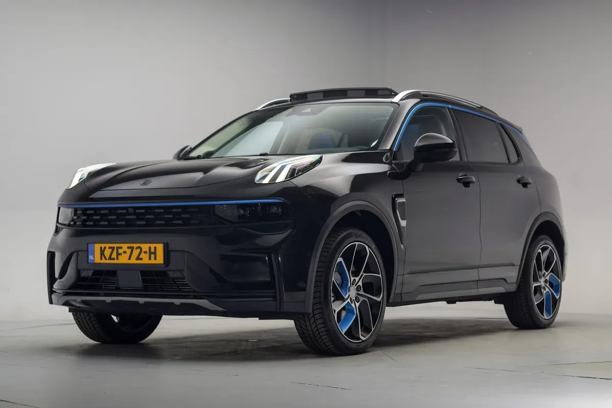 Lynk & Co 01 (2023) — foto 1