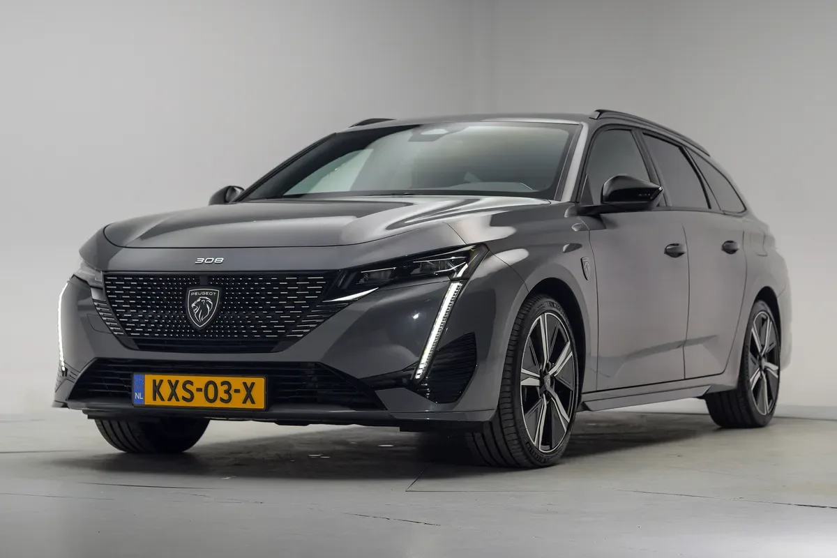 Peugeot 308 (2025) — foto 1