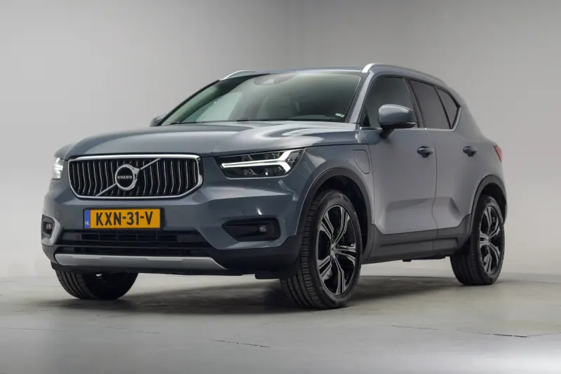 Volvo XC40 (2022)