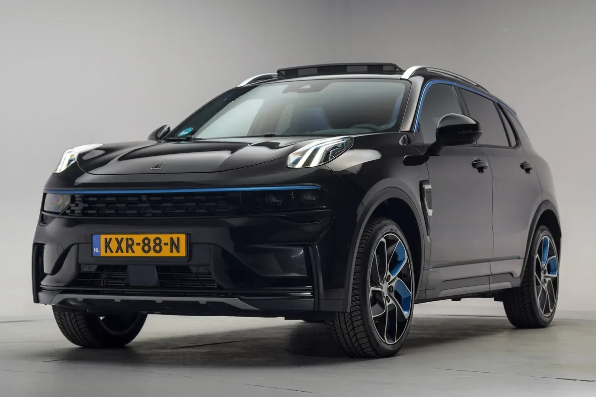Lynk & Co 01 (2023) — foto 1