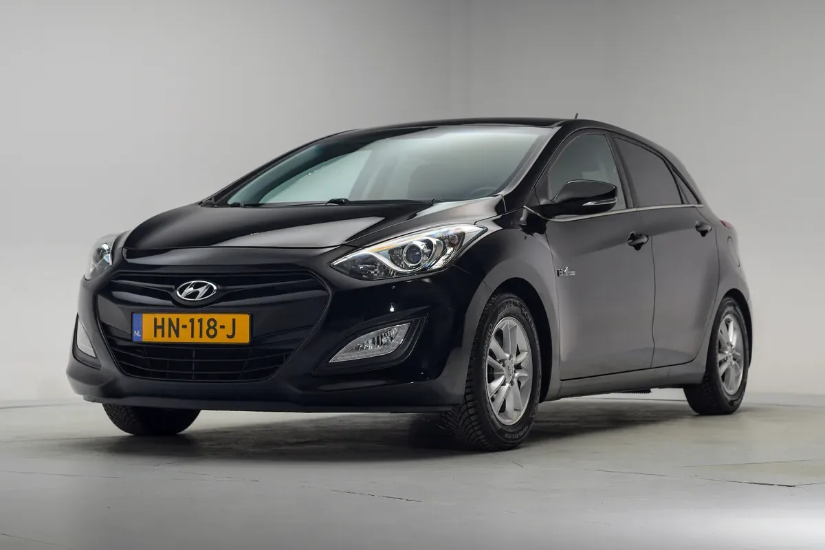 Hyundai i30 (2015) — foto 1