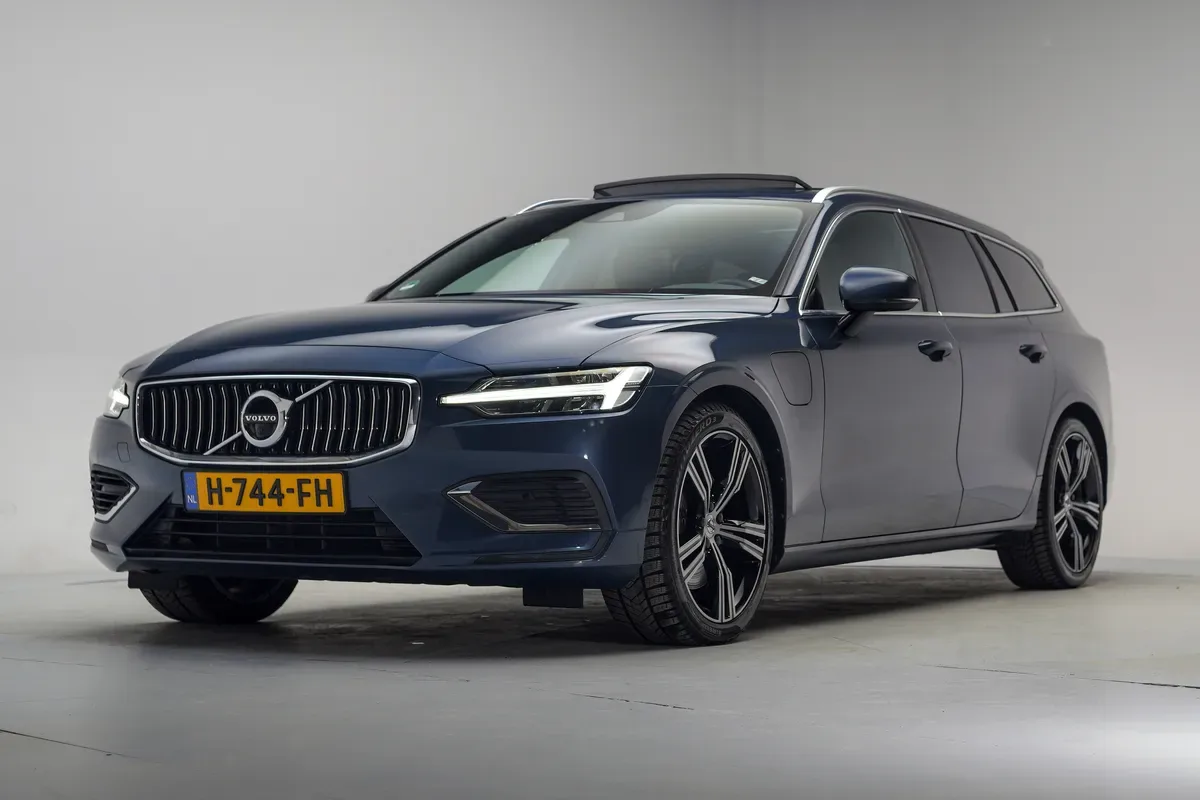 Volvo V60 (2020) — foto 1