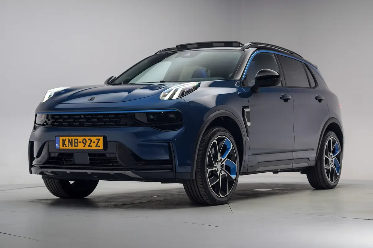 Lynk & Co 01 (2024) — foto 1