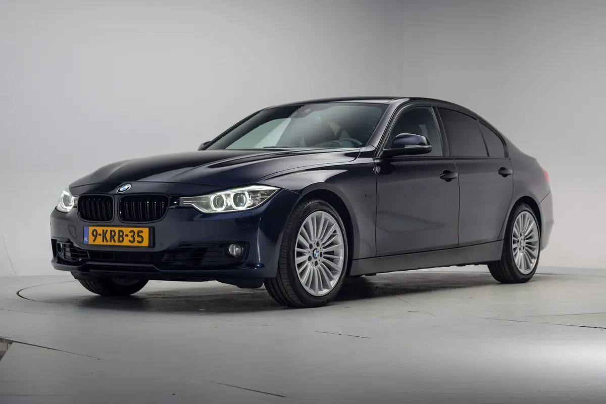 BMW 3-Serie (2013) — foto 1