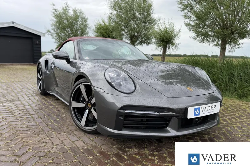 Porsche 911 (2020)