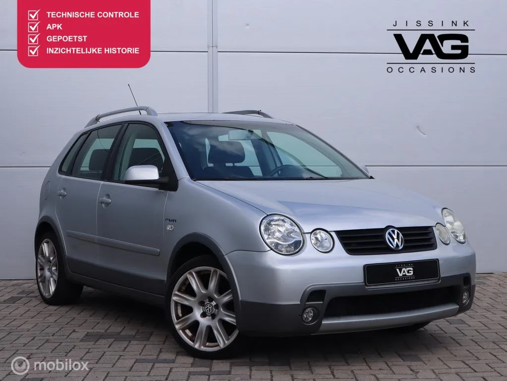 Volkswagen Polo (2005) — foto 1