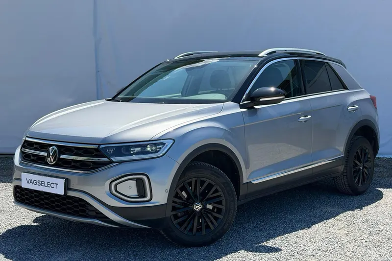 Volkswagen T-Roc (2023)