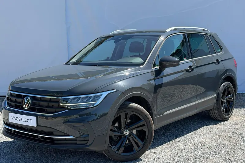 Volkswagen Tiguan (2022)