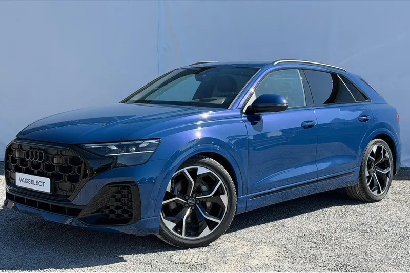 Audi Q8 (2024)