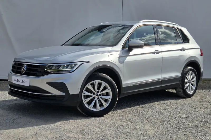 Volkswagen Tiguan (2023)