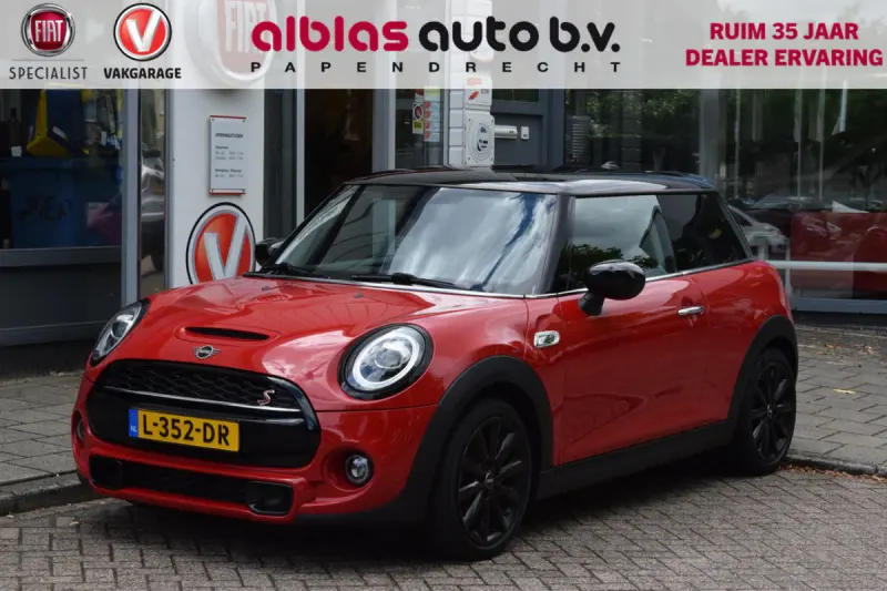 MINI Cooper S (2019)