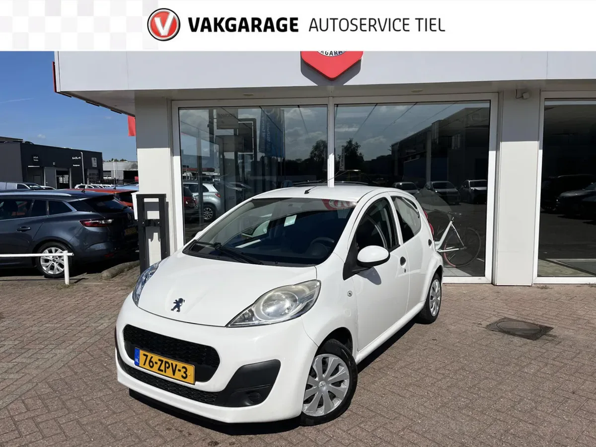 Peugeot 107 (2013) — foto 1