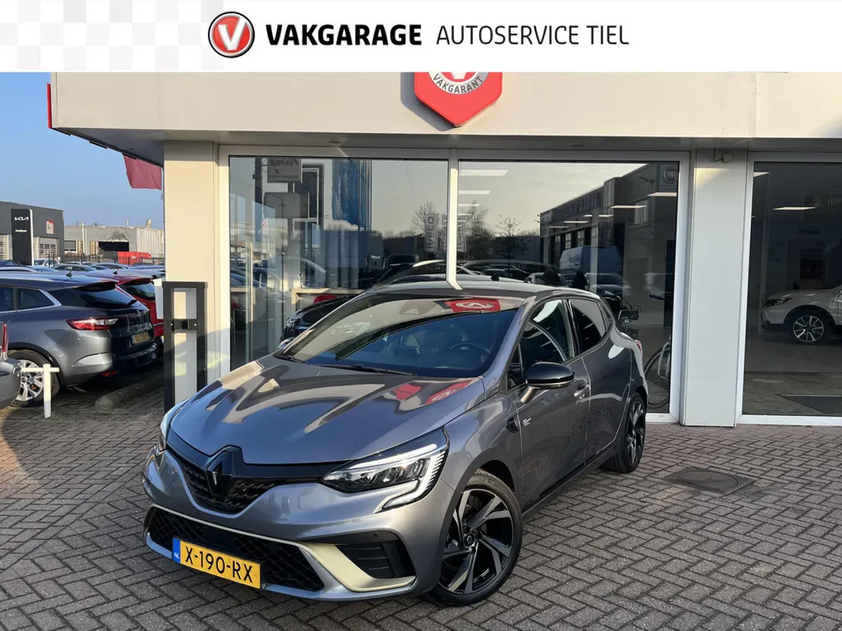 Renault Clio (2024) — foto 1