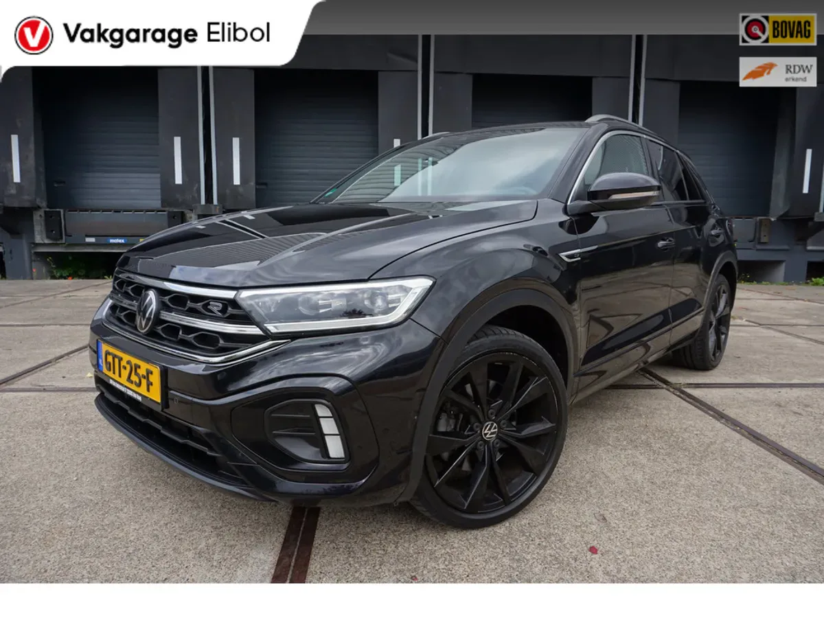 Volkswagen T-Roc (2023) — foto 1