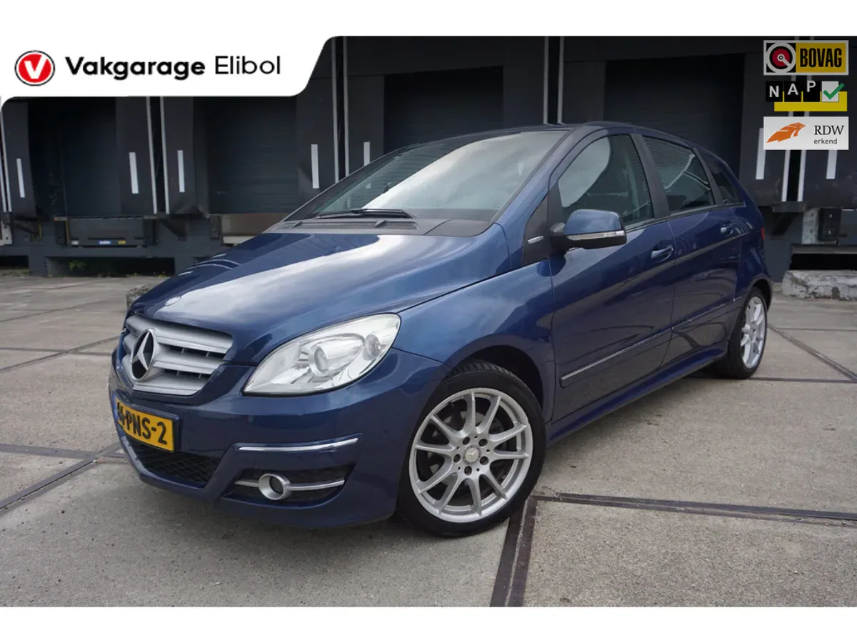 Mercedes-Benz B-Klasse (2011) — foto 1