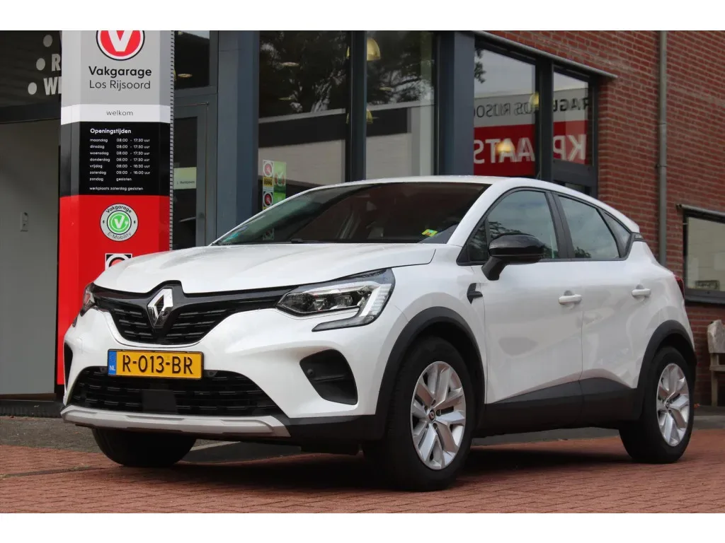 Renault Captur (2022) — foto 1