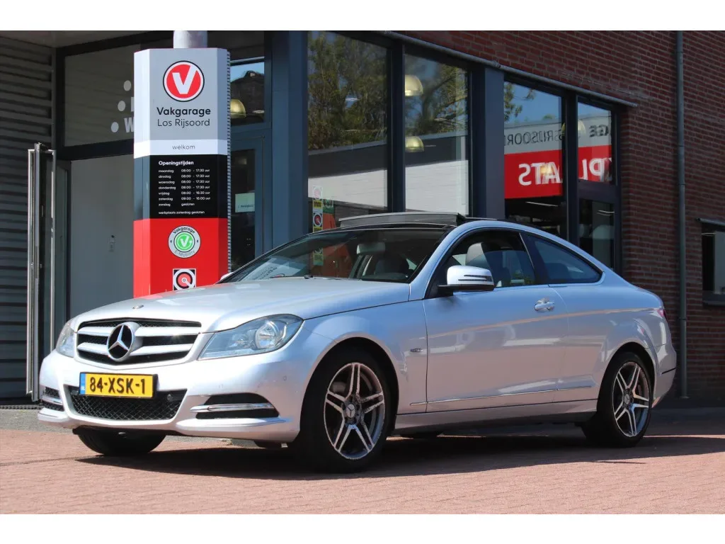 Mercedes-Benz C-Klasse (2011) — foto 1