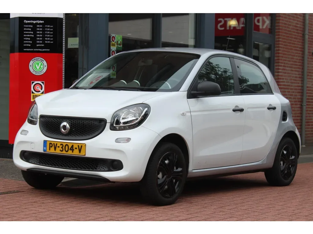 Smart ForFour (2017) — foto 1
