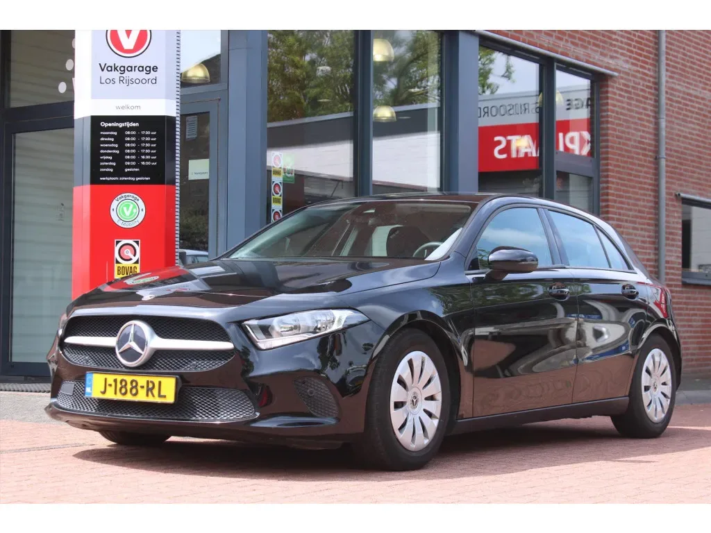 Mercedes-Benz A-Klasse (2020) — foto 1