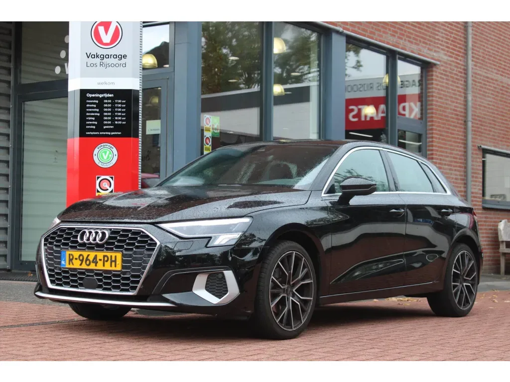 Audi A3 (2022) — foto 1