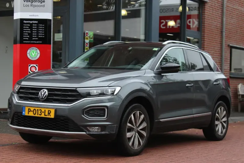 Volkswagen T-Roc (2021)