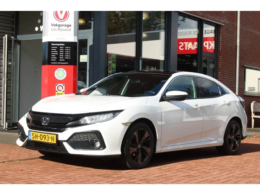 Honda Civic (2018) — foto 1