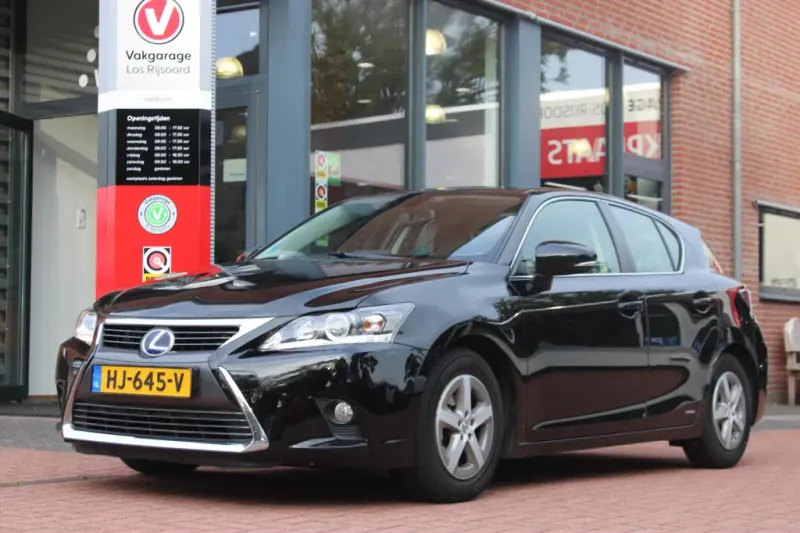 Lexus CT (2015)