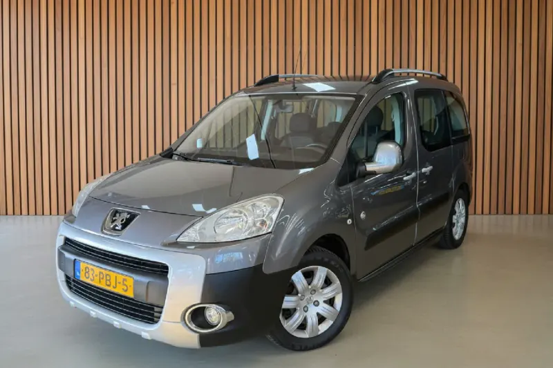 Peugeot Partner (2010)