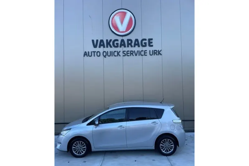 Toyota Verso (2016)