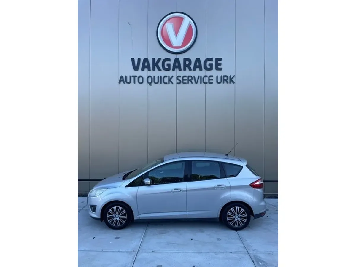 Ford C-Max (2011) — foto 1